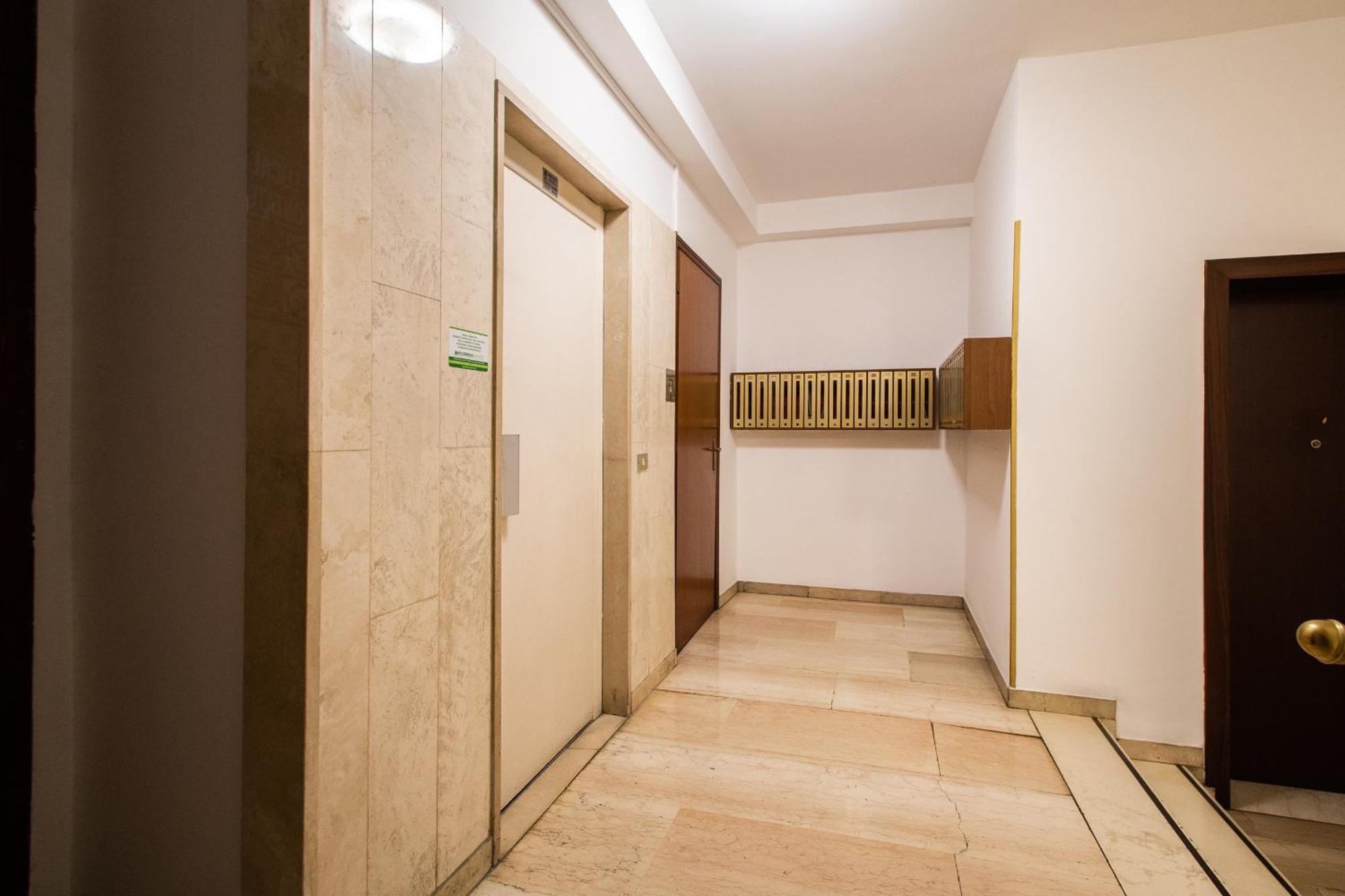 Milano-Linate Suite Self Check In & Free Parking Buitenkant foto