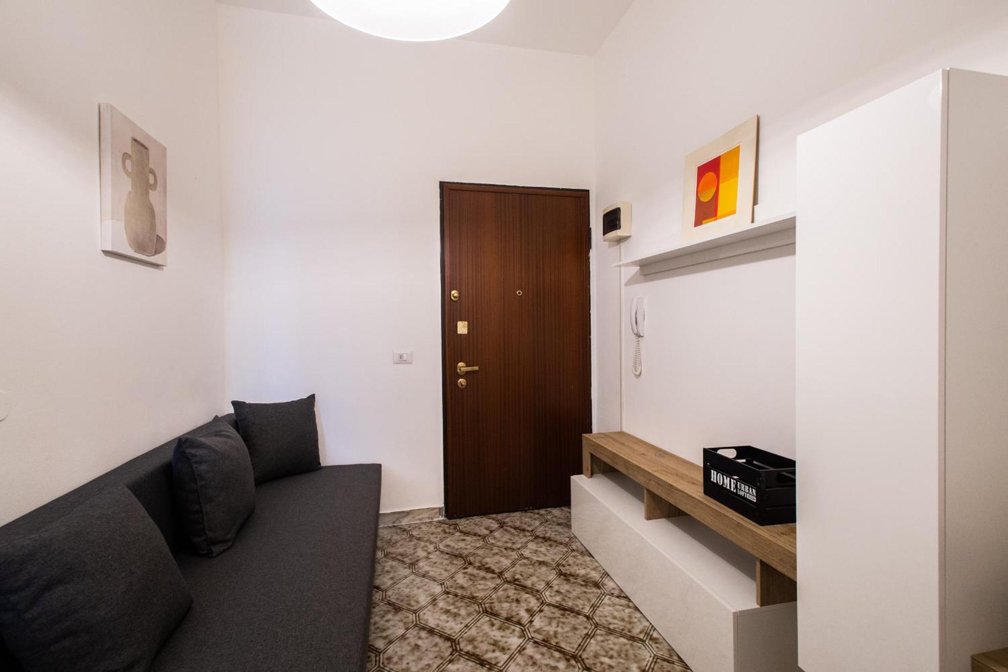 Milano-Linate Suite Self Check In & Free Parking Buitenkant foto